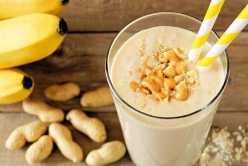 Banana peanut butter smoothie.