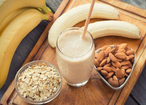 Banana smoothies banana almond smoothie almonds oats