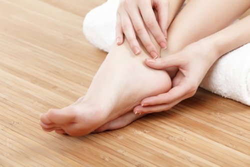 swollen feet and ankles
