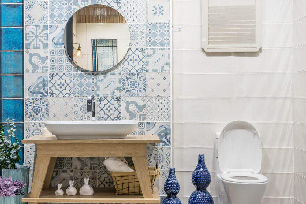 A blue and white bathroom.