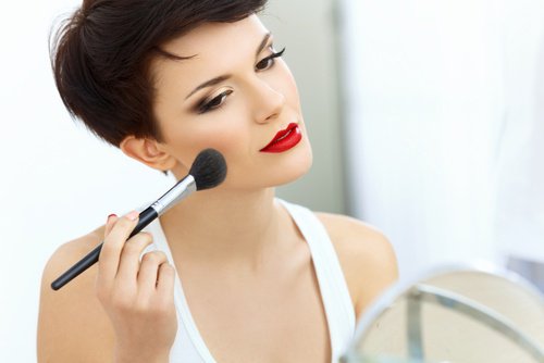 Never share cosmetic products