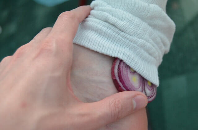 onions on your feet