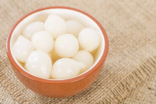 Bowl of white onions