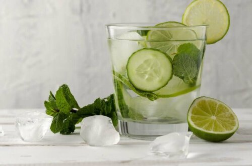 A cucumber-mint-lime drink.