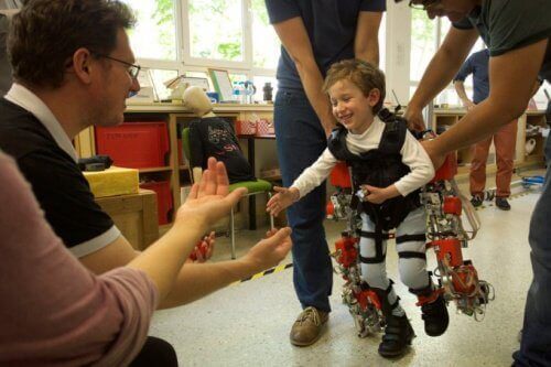 This Exoskeleton Could Help Paraplegic Children Walk Again