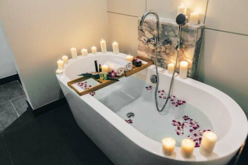 A bath with candles.