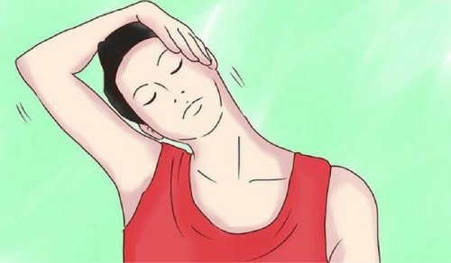 How to Tone Your Neck and Reduce a Double Chin