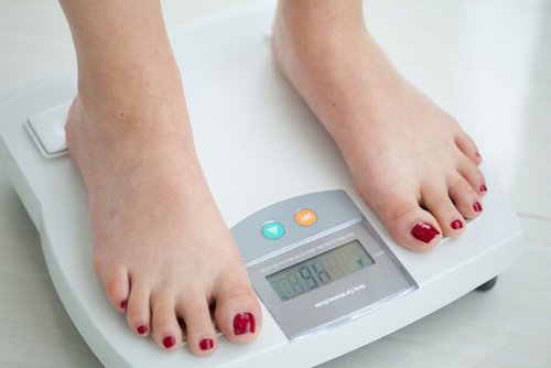 Oropharyngeal cancer can cause weight loss.