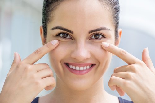 Woman with healthy skin