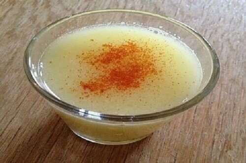 Gelatin in a bowl