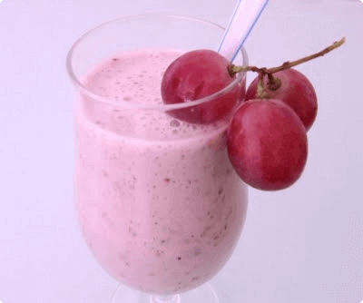 Red grapes smoothie