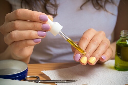 hydrating nails