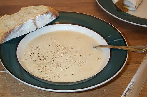 A bowl of garlic soup.