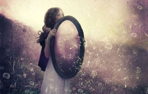 What is the Law of Mirrors?