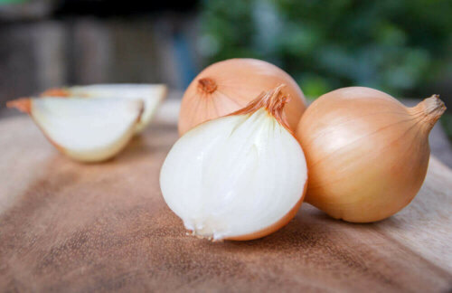 Some onions ready to be used.