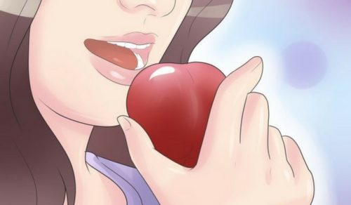 9 Fruits to Hydrate Your Skin Naturally