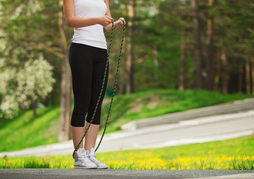 Jump rope is one of the most efficient fat burning aerobic exercises