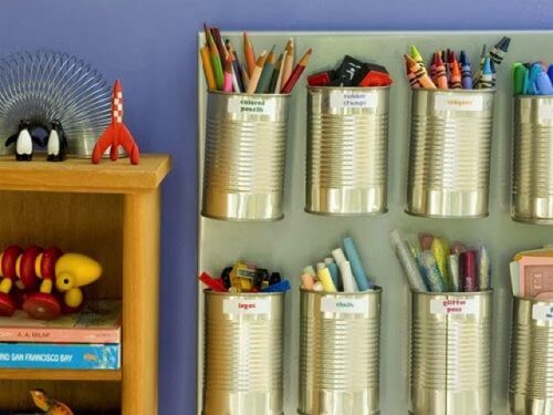 crayon-holder
