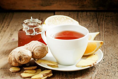 Ginger and lemon drink