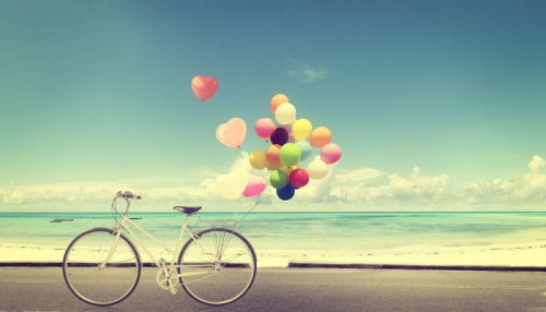 bicycle-with-balloons