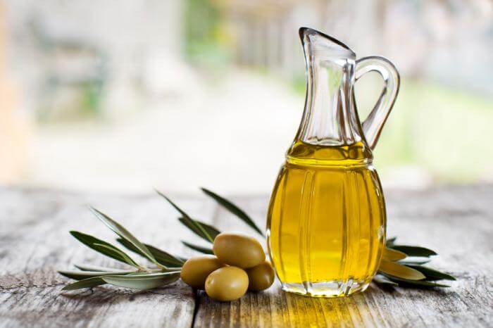 Olive oil and olives