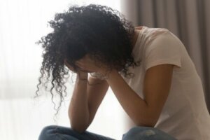6 Signs of Negative Energies You Should try to Clean