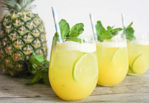 6 Benefits of Pineapple Water for Your Health