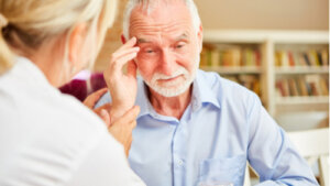 8 Signs of Dementia that Everyone Should Know