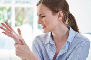 7 Natural Remedies to Relieve Tendonitis