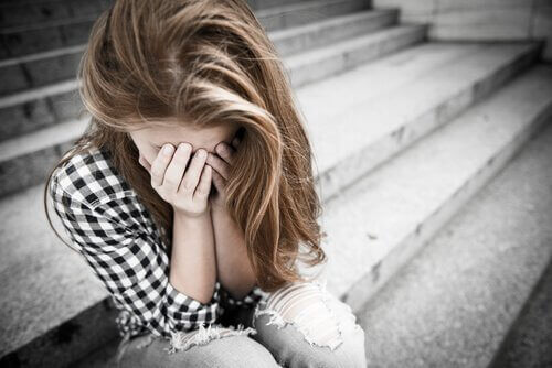 Abuse and Mistreatment in Adolescent Couples