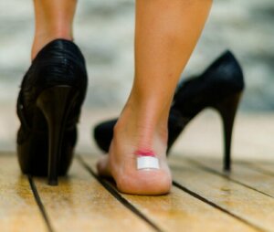 9 Remedies for Healing Blisters on the Feet