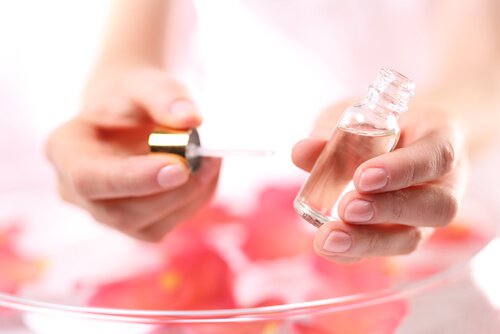 rosehip oil for beautiful eyelashes