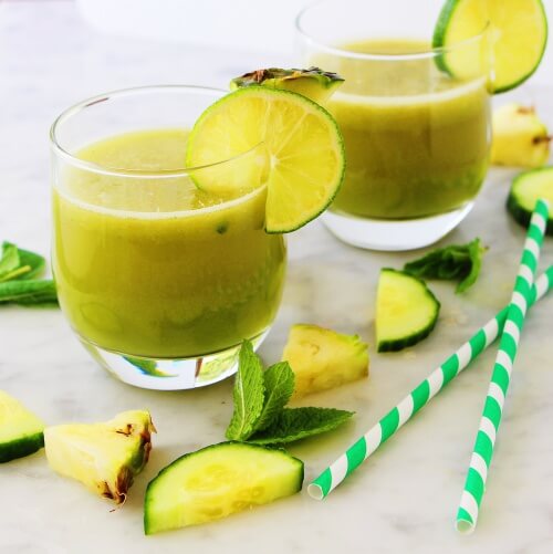 Smoothies for digestion with lemon