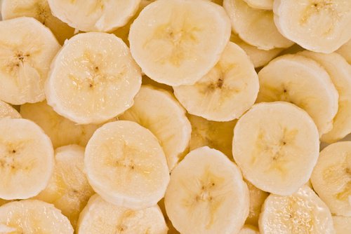 Fruit trees banana slices