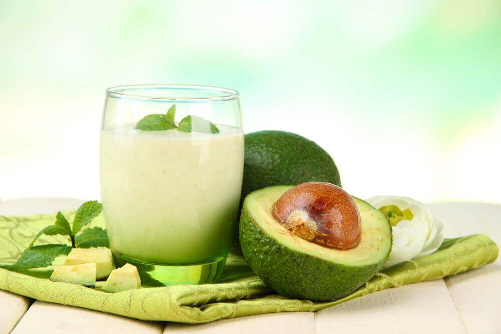 An avocado and green tea smoothie.