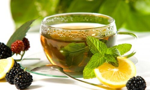 green tea with lemon and ginger