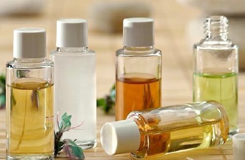 How to Cleanse Your Face With Natural Oils