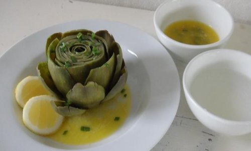 The artichoke diet involves eating artichokes.