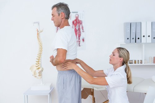 10 Home Remedies for Back Pain 10 Home Remedies for Back Pain