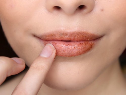10 Things the Shape of Your Lips Says About Your Personality
