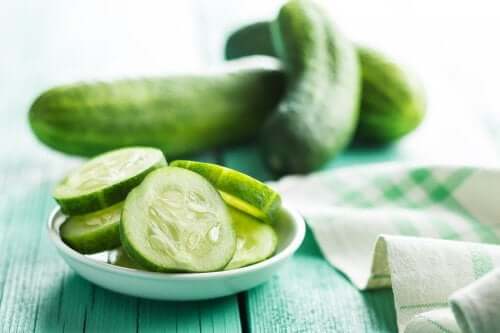 7 Great Reasons to Eat Cucumber Every Day