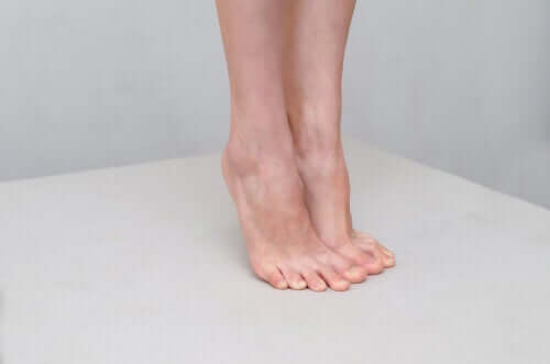 Seven Natural Home Remedies to Treat Athlete's Foot
