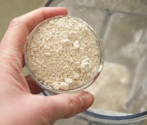 Oatmeal Mask with Brewer’s Yeast for Hair and Skin