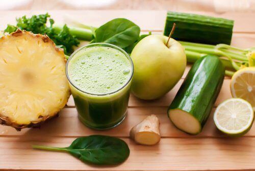 5 Smoothies to Quickly Detox Your Body