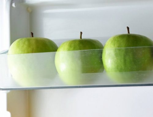 storing apples
