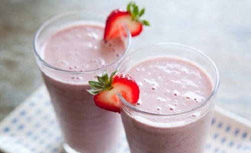 Smoothie met aardbei en banaan