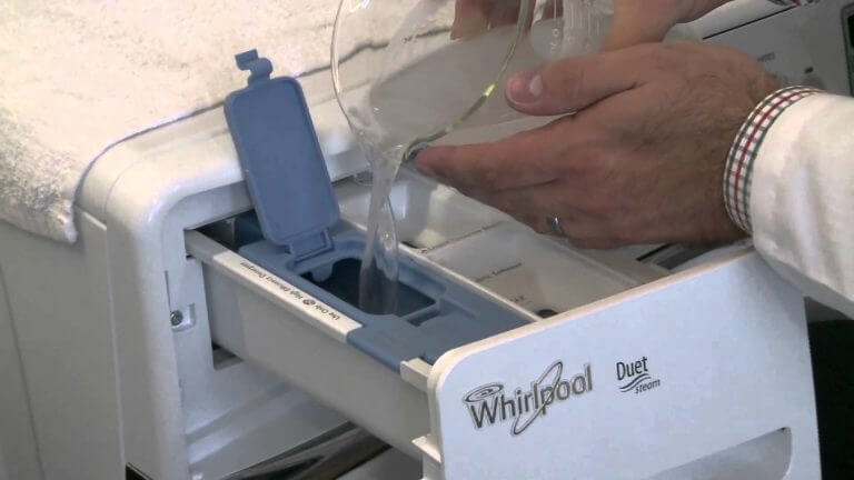 White Vinegar and Lemon Juice