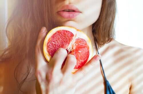 8 Facts about Female Masturbation You'd Like to Know