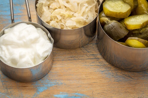 yogurt, fermented cabbage, and pickles for probiotics to prevent constipation
