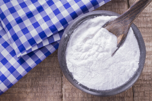 baking soda and checker napkin